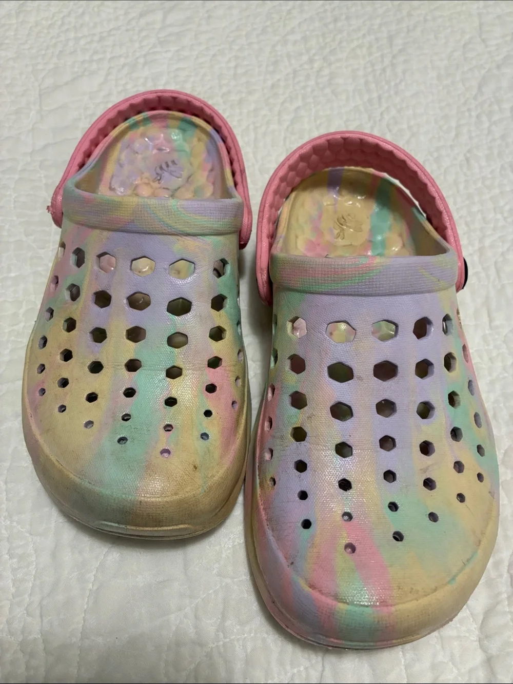 Kids Pastel Tie-Dye Water Clogs with Pink Heel Strap